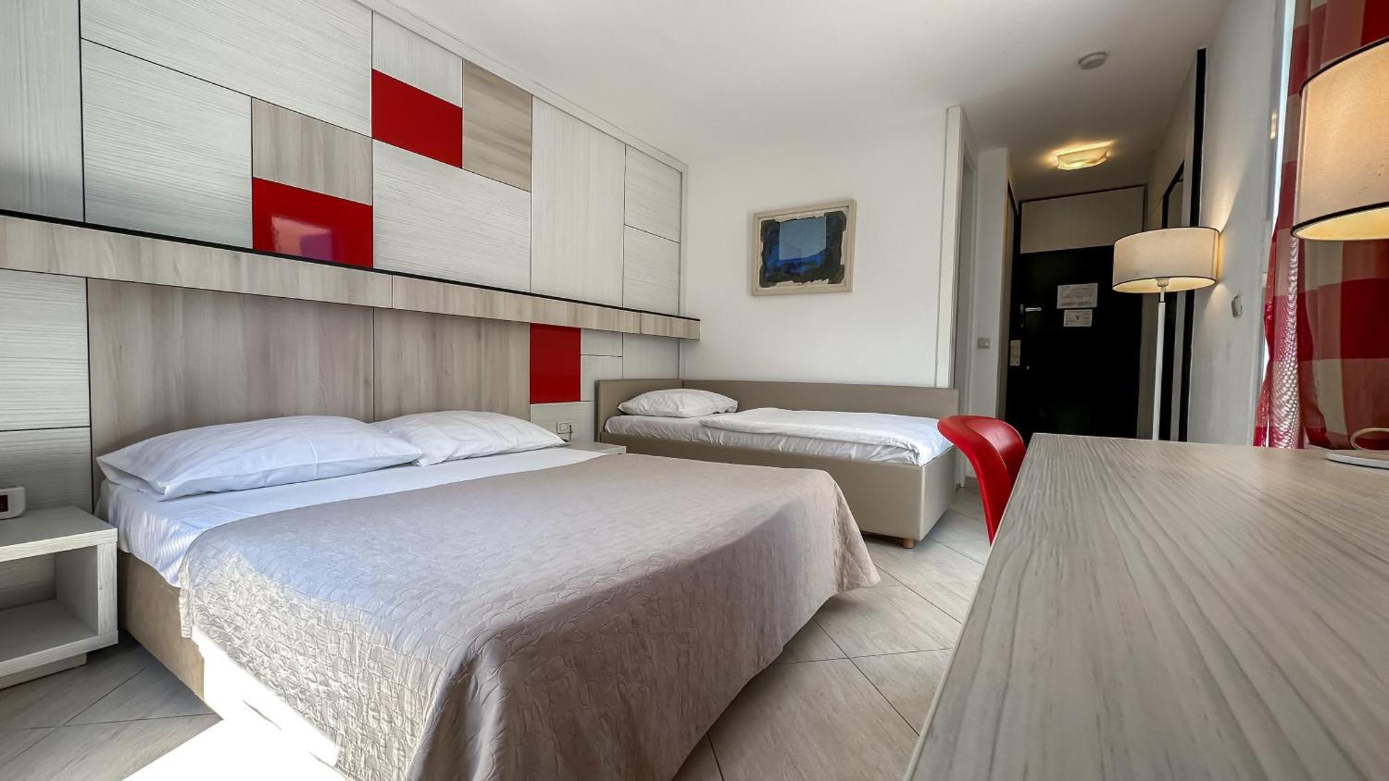 Hotel Slovenska Plaza 4*